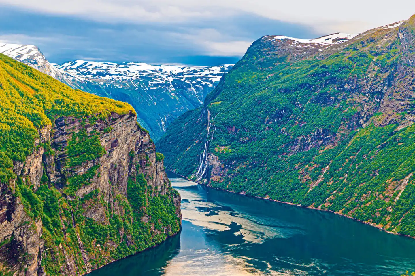 Fjorde, Gletscher und historische Hotels Landschaft