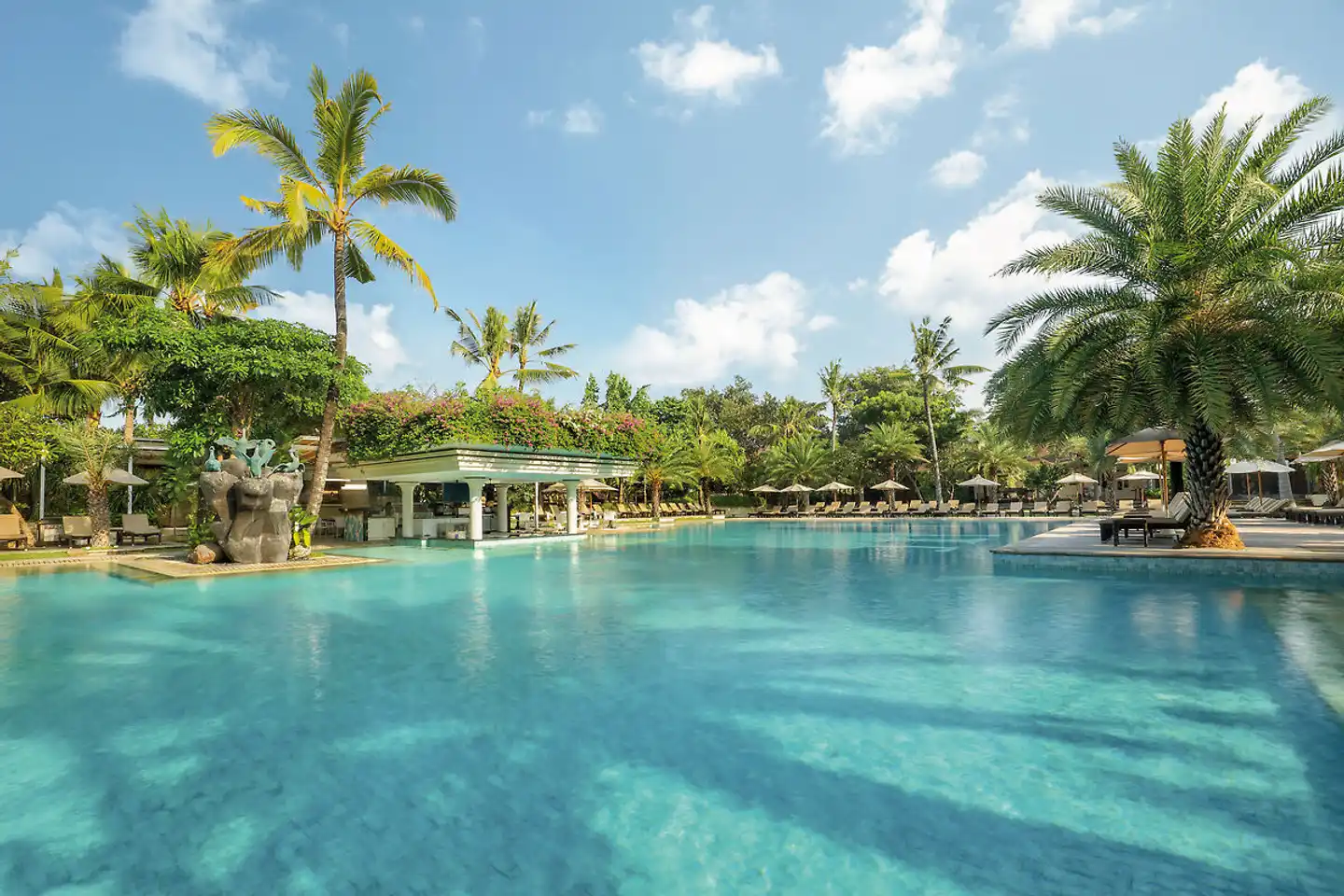 Padma Resort Legian POOL