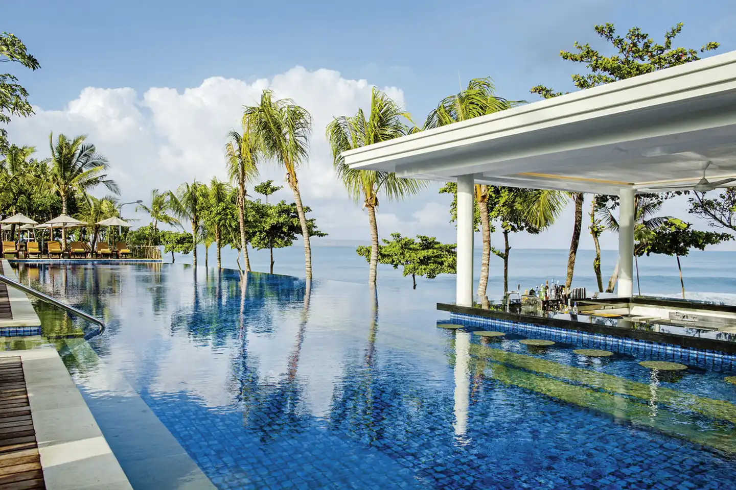 Padma Resort Legian POOL