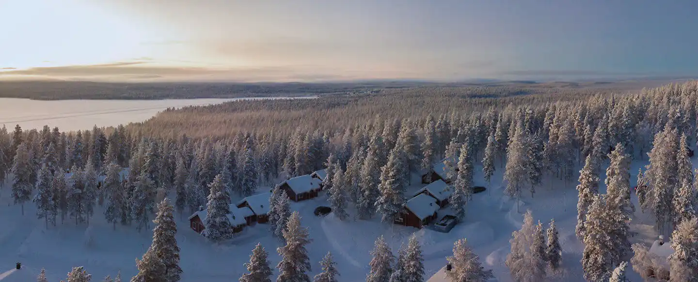 Harriniva - Polarlichtzauber in Lappland Landschaft