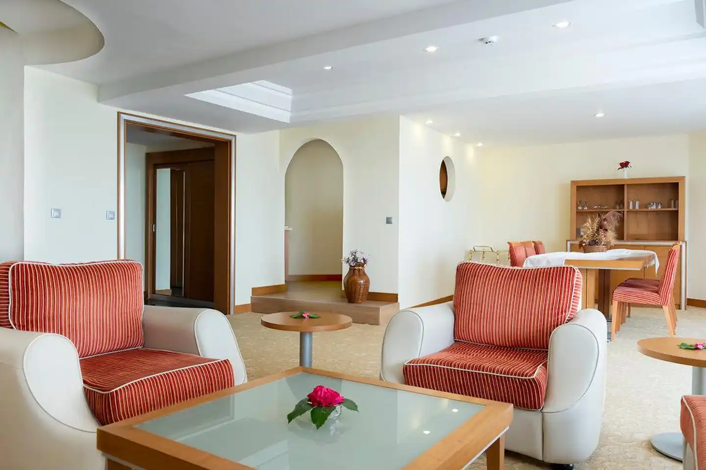 The Holiday Resort Hotel Wohnbeispiel