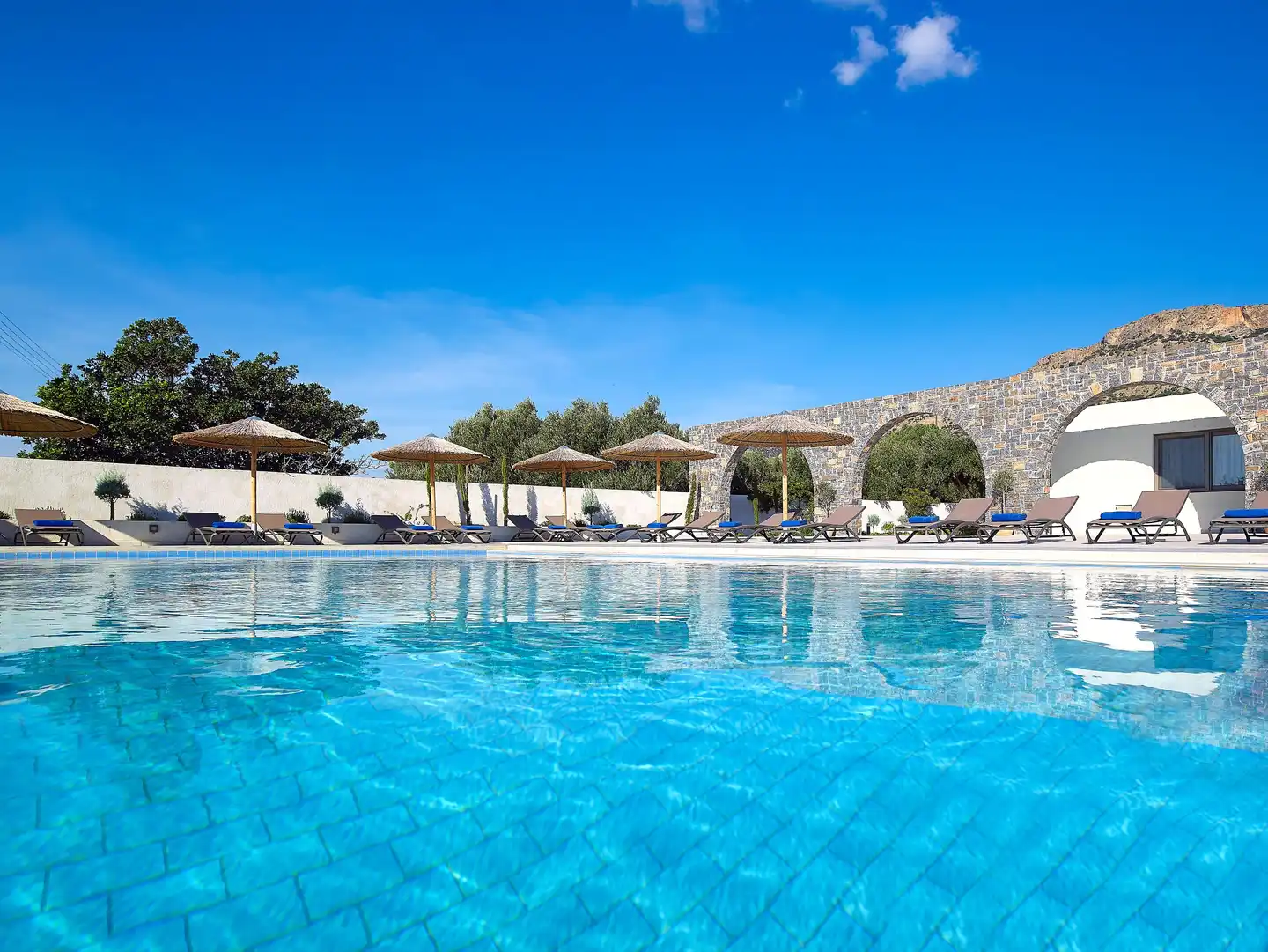 Coriva Beach Pool