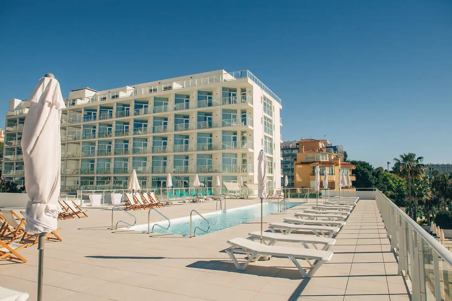 Hotel Alay Aussenansicht
