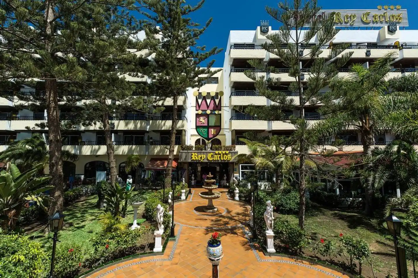 Rey Carlos Aussenansicht
