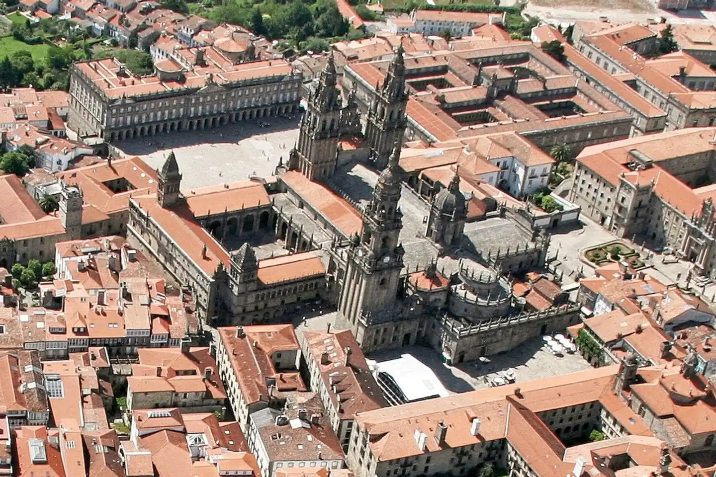 Nordspanien: Galicien - Weltkulturerbe und wilde Traumlandschaften (Hotel Eurostars) Aussenansicht
