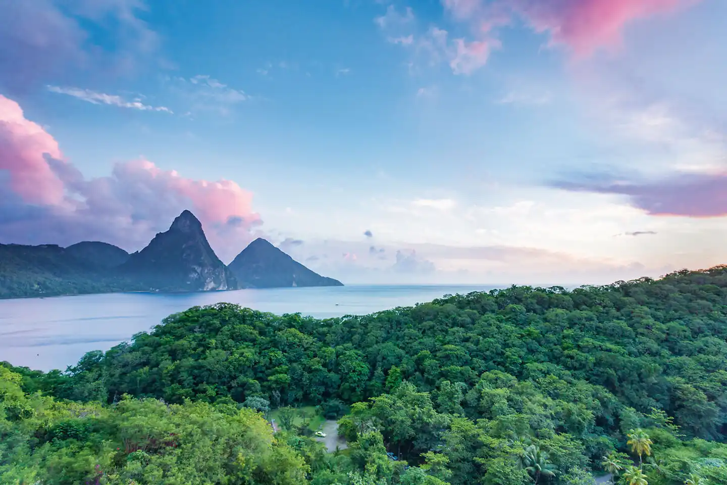 Paradiesische Inselwelten - Martinique & Saint Lucia Landschaft