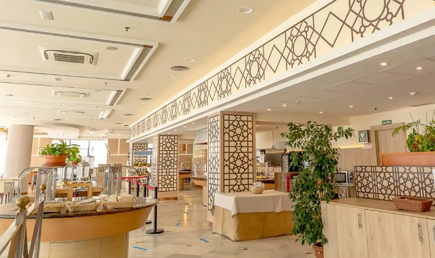 Hotel Yaramar Lobby
