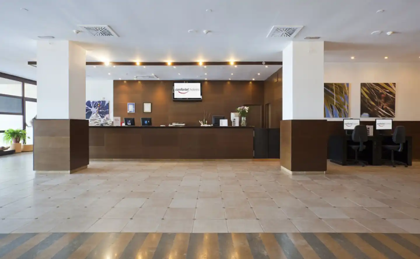 Ilunion Fuengirola Lobby