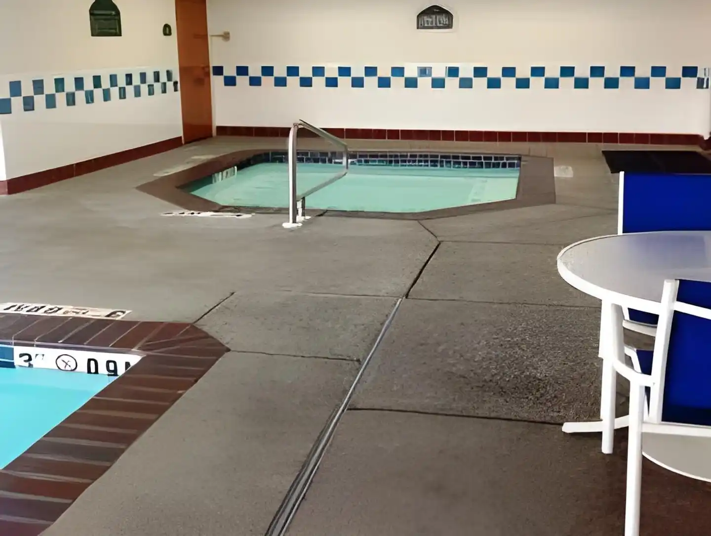 Holiday Inn Express & Suites Bozeman West Wellness