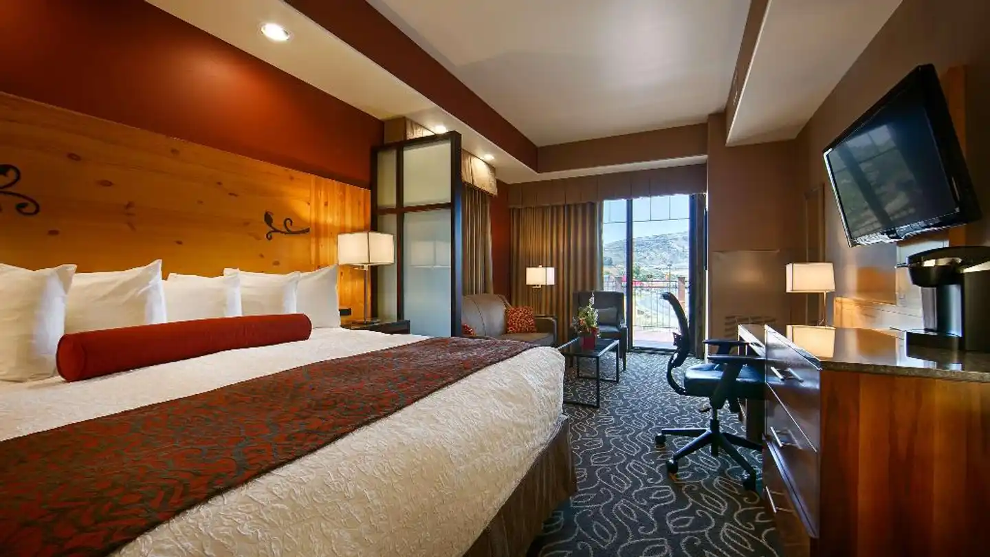 Best Western Premier Ivy Inn & Suites Wohnbeispiel