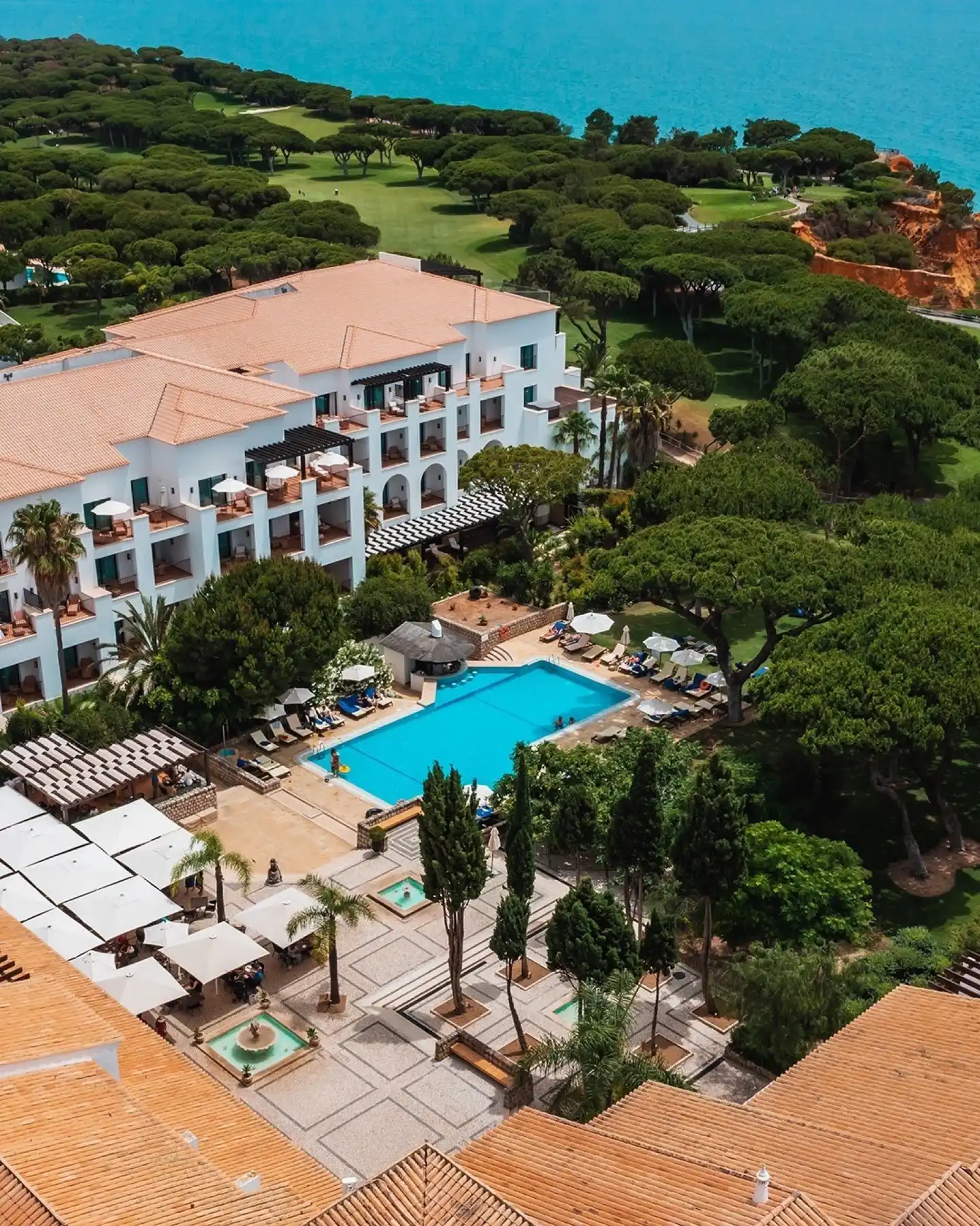 Pine Cliffs Hotel, a Luxury Collection Resort Pool