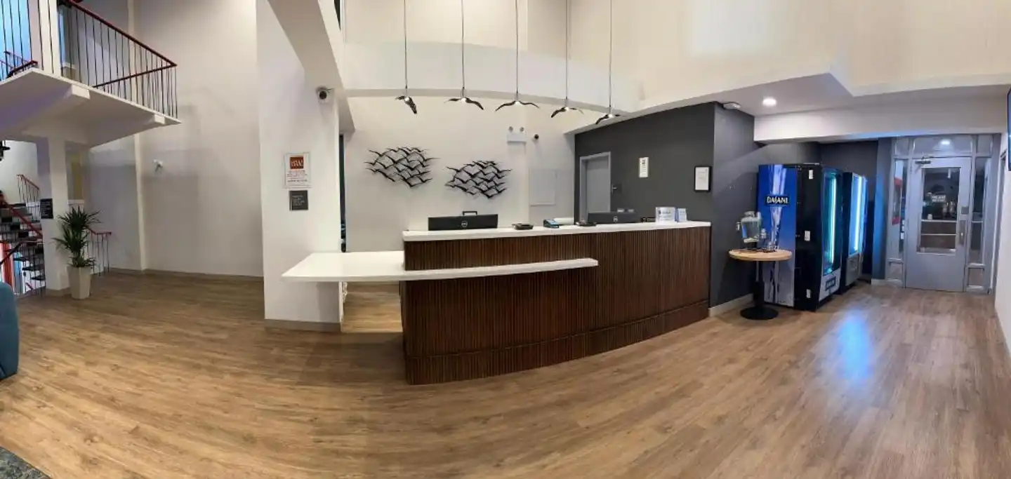 Superior Shores Hotel, BW Signature Collection Lobby