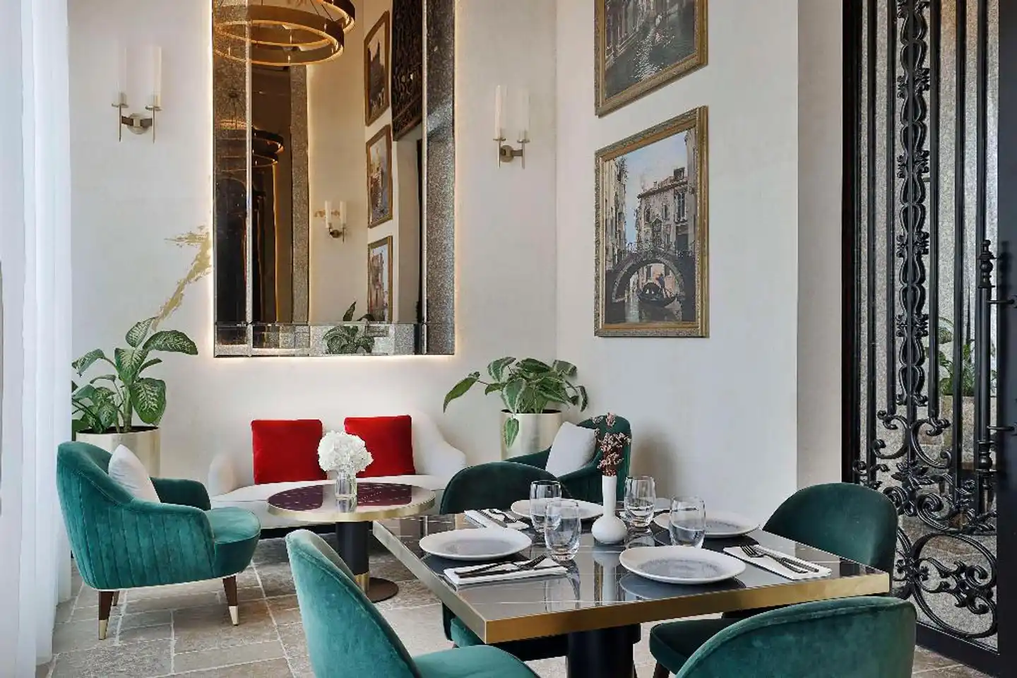 Maysan Doha, LXR Hotels & Resorts Lobby