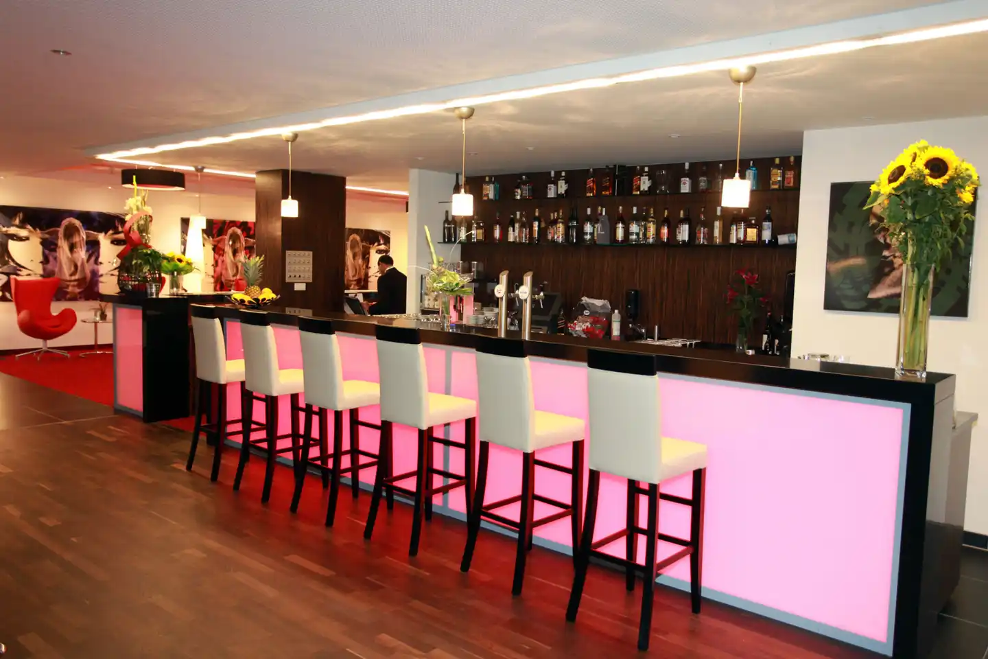 Best Western Plus Amedia Art Hotel Bar