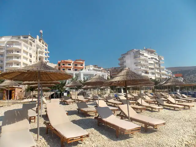 Vila Kalcuni Strand