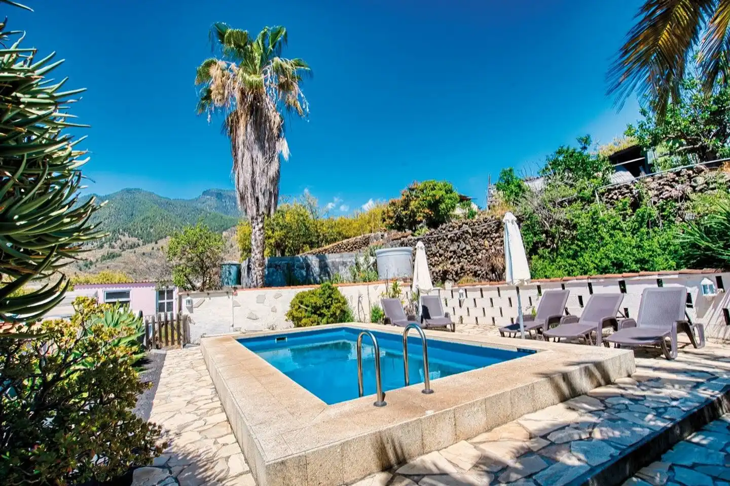 Hermosilla Pool