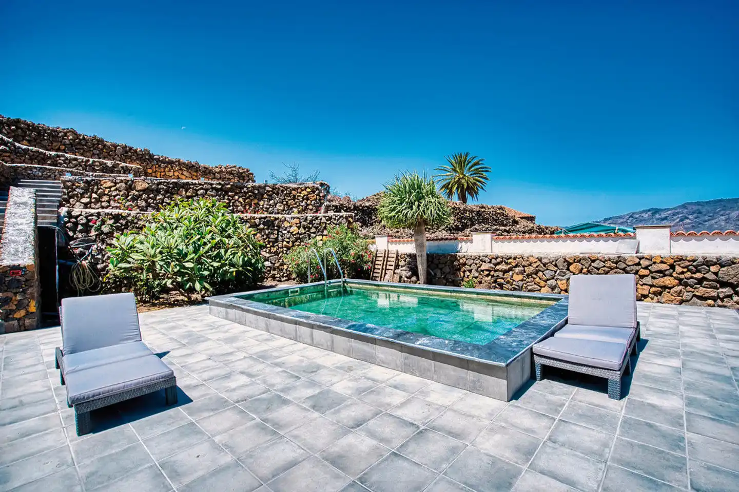 Hermosilla Pool
