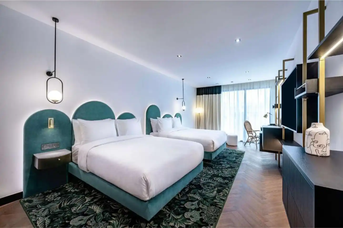 DoubleTree by Hilton Nice Centre Iconic, France Wohnbeispiel