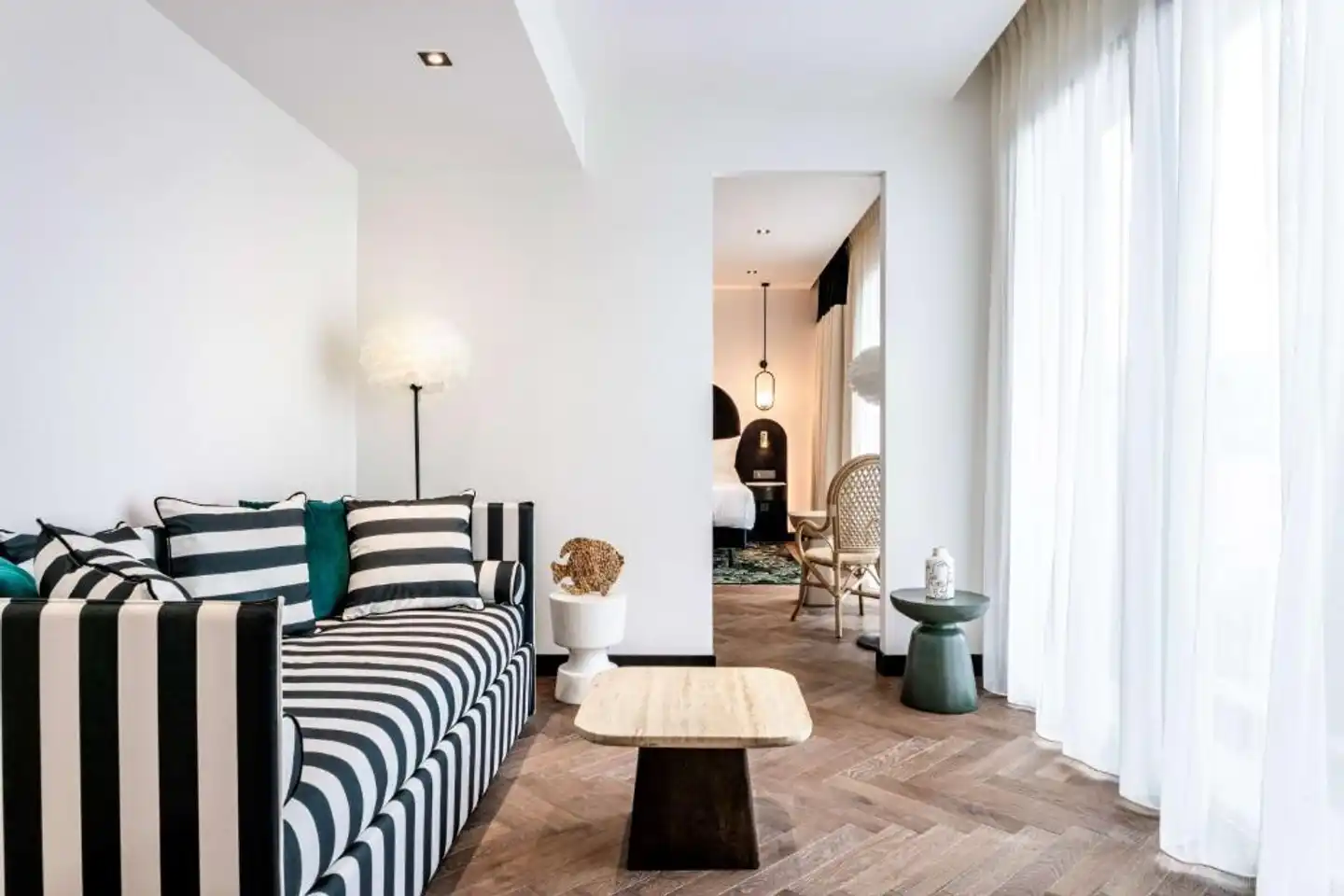 DoubleTree by Hilton Nice Centre Iconic, France Wohnbeispiel