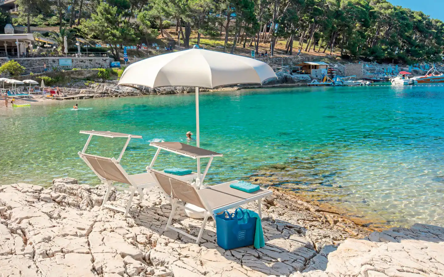 Aurora BEACH