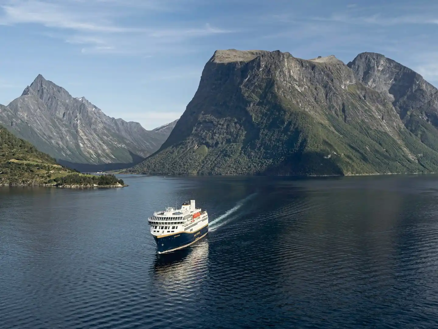 Havila Voyages Bergen-Kirkenes-Bergen Landschaft