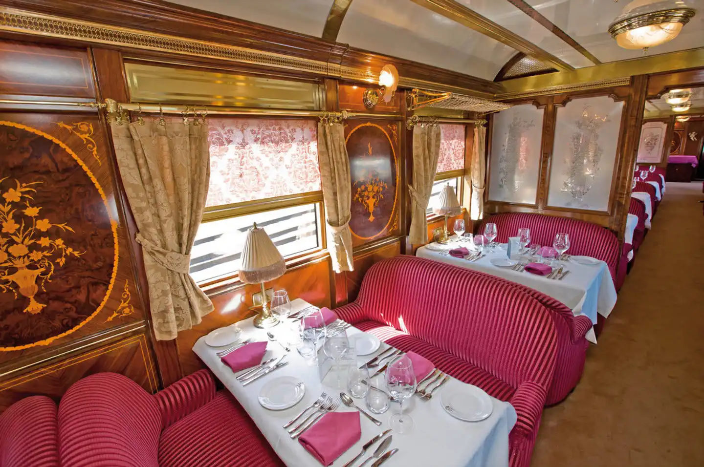 Al Ándalus - Den Charme Andalusiens auf Schienen entdecken Restaurant