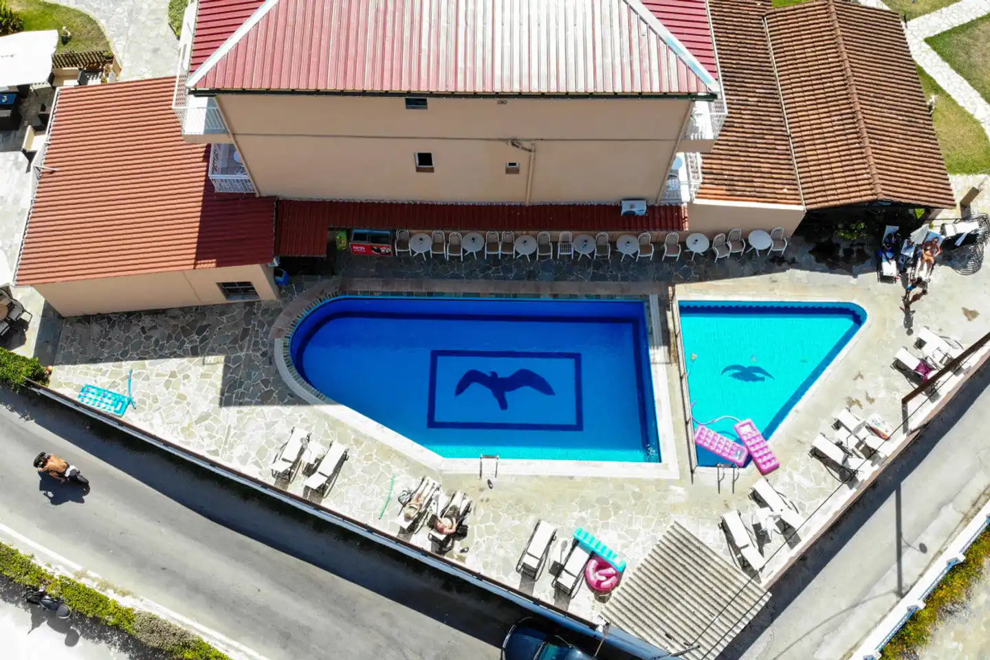 Sea Bird Pool