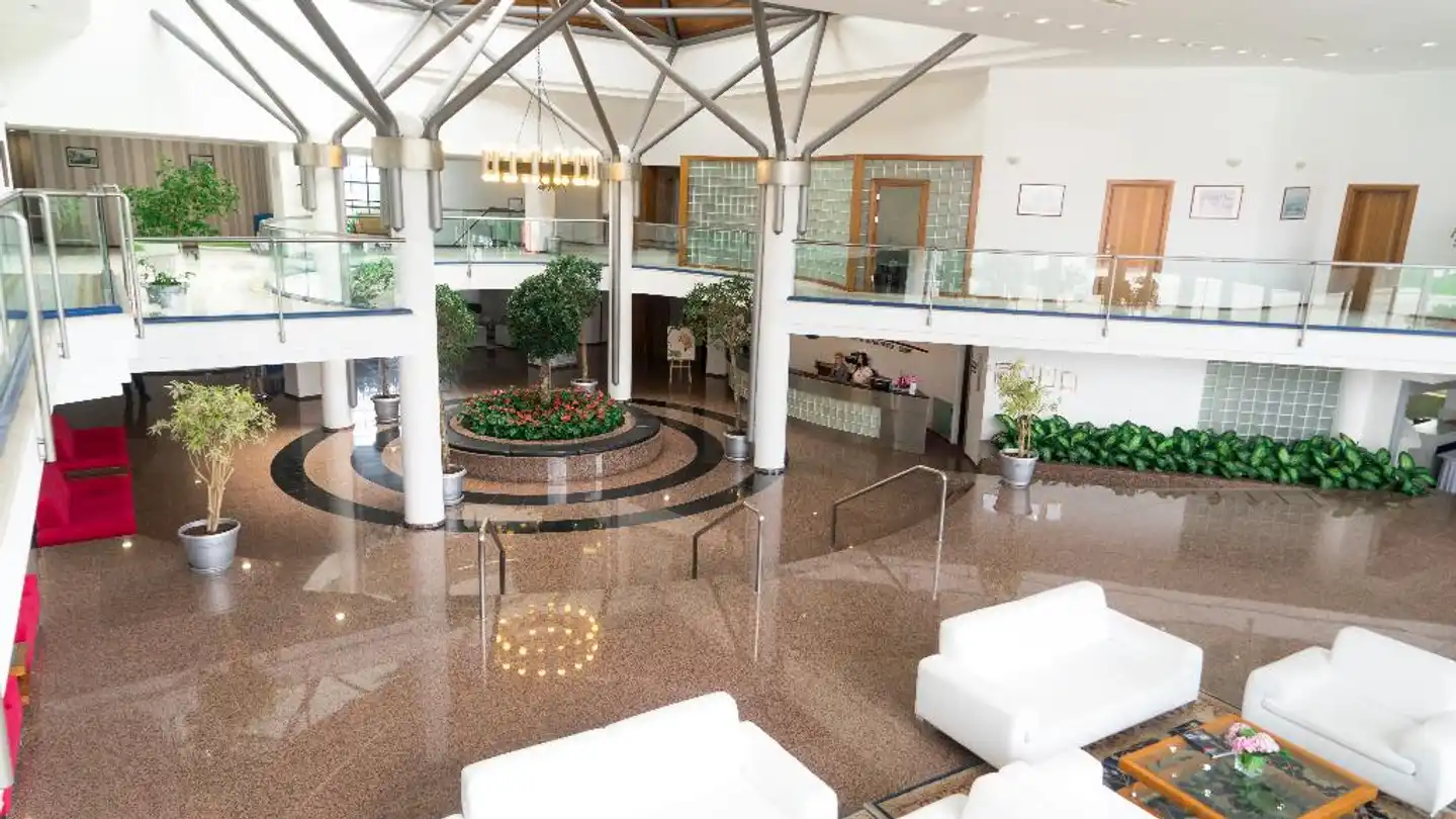Grand Hotel Ontur Terrasse