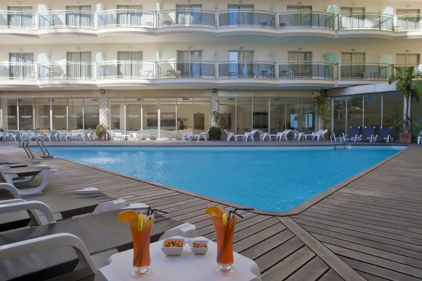 Bahia Calpe by Pierre Vacances Pool