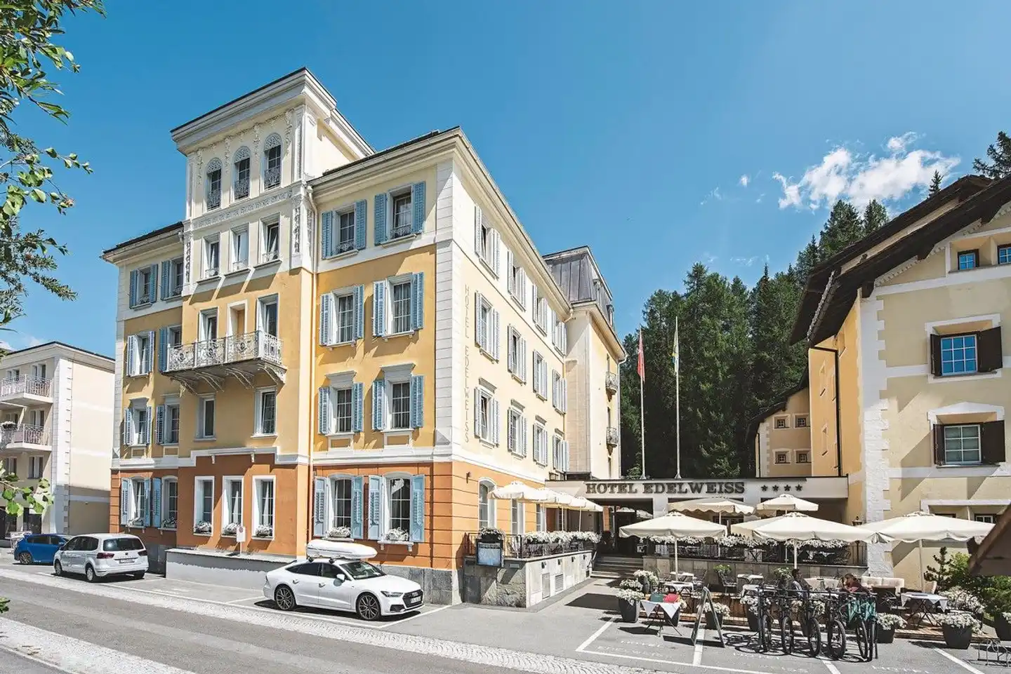 Hotel Edelweiss Aussenansicht