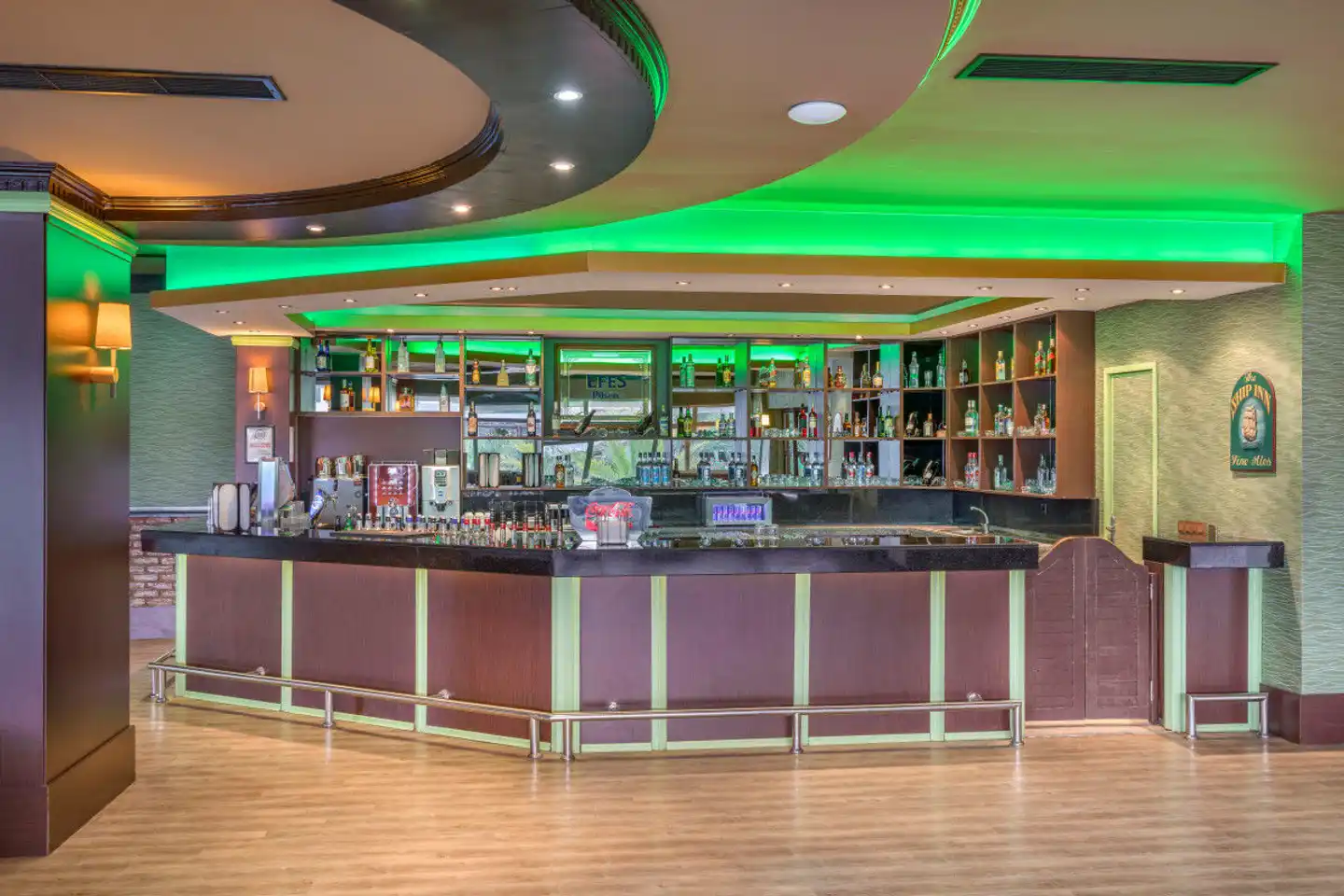 Green Max Bar