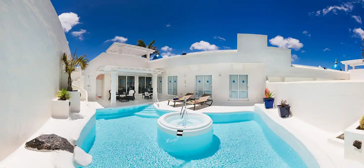 Villas & Club Bahiazul Pool