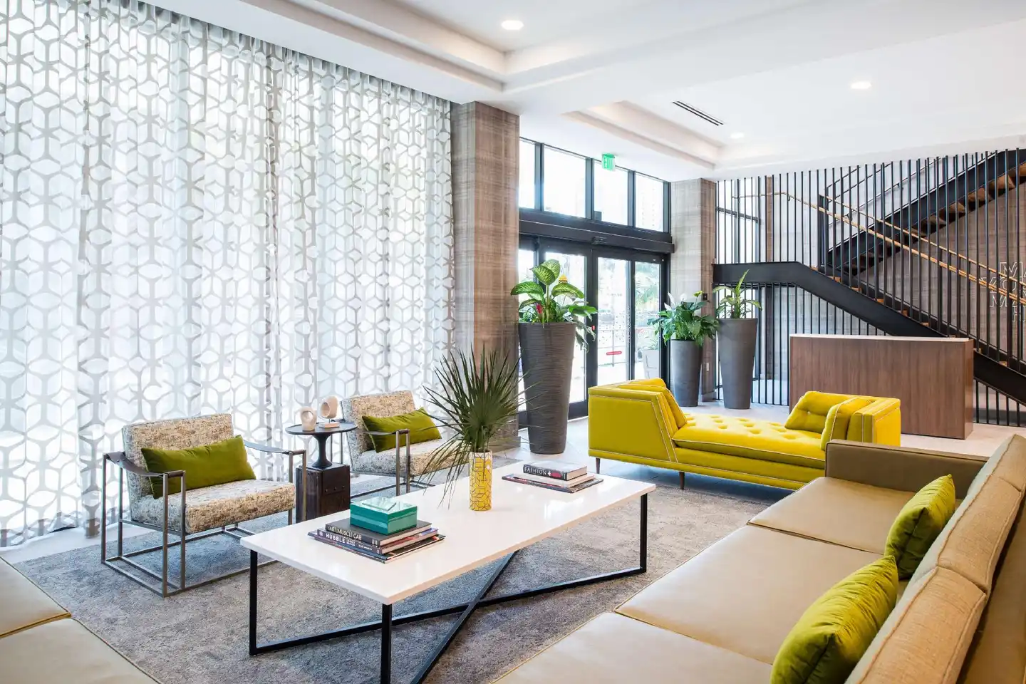 Hampton Inn & Suites Miami Wynwood Design District Lobby