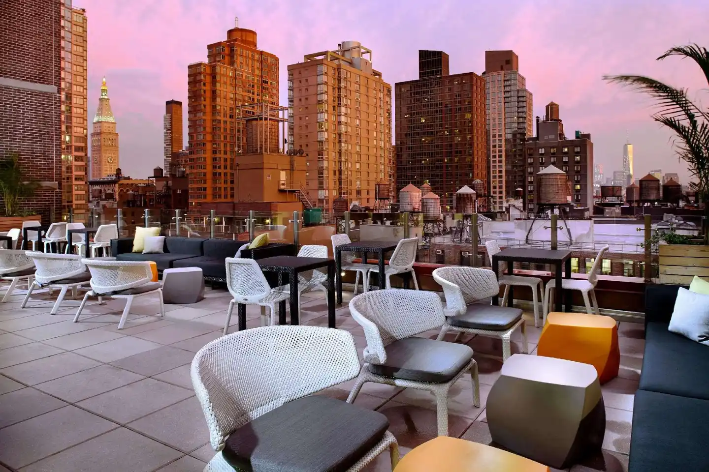 Cambria Hotel & Suites New York - Chelsea Restaurant