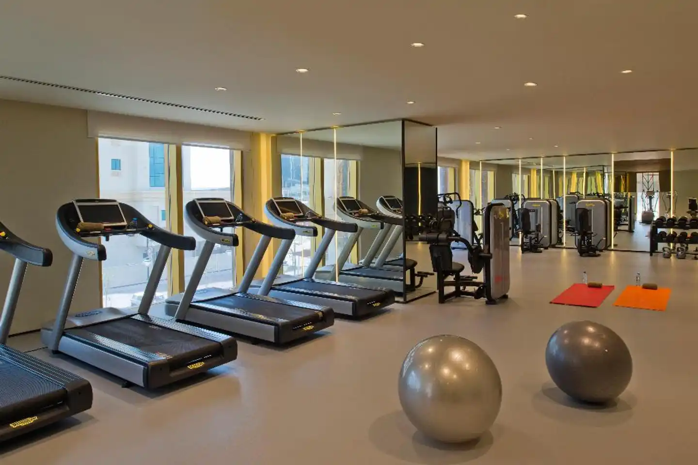 voco Doha West Bay Suites Sport und Entertainment