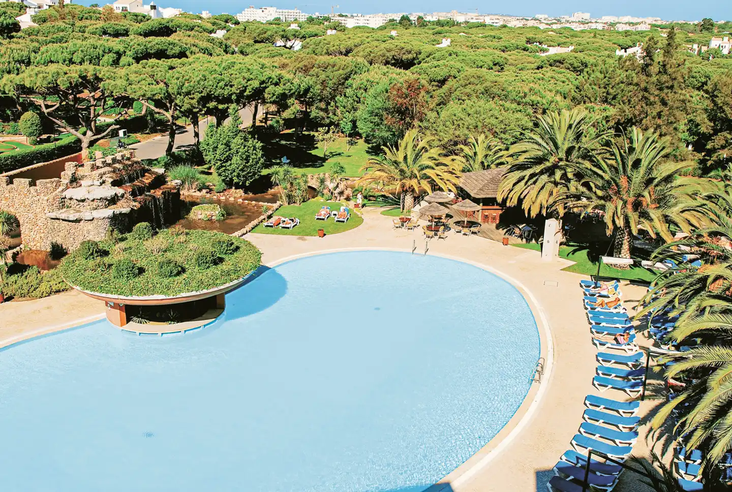 Falésia Pool