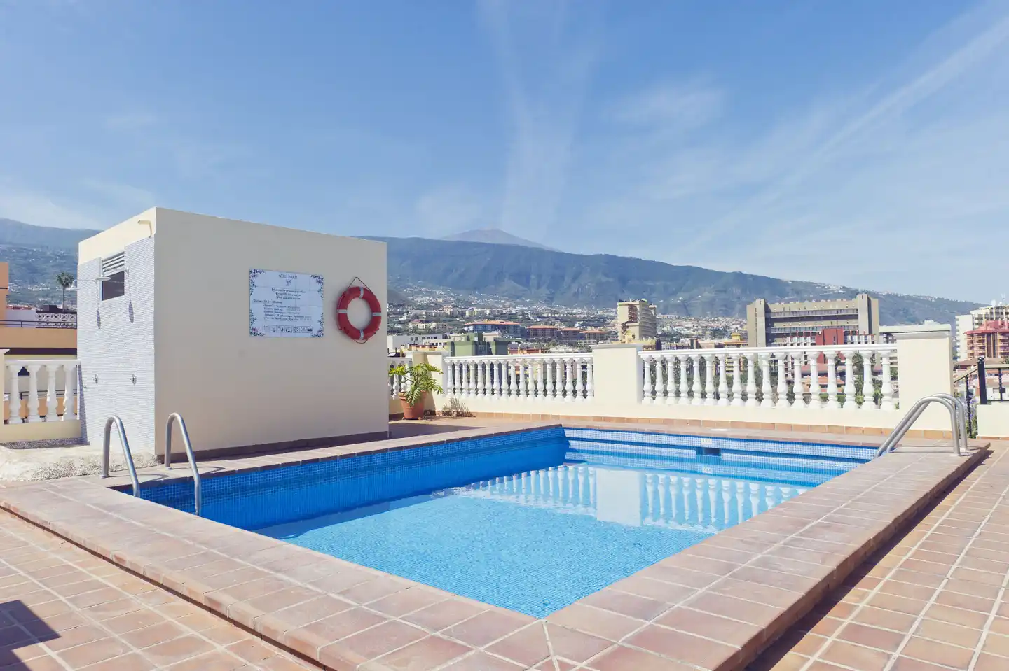 Marte Pool