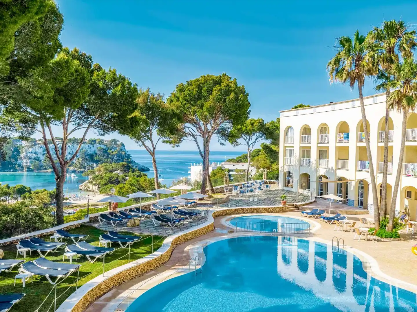Comitas Floramar Pool