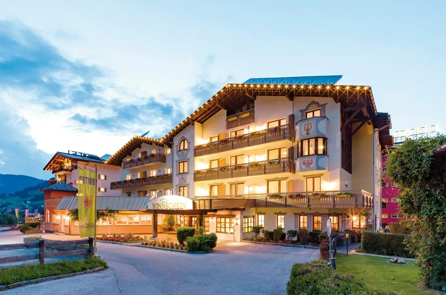 Hotel Sonnschein Aussenansicht