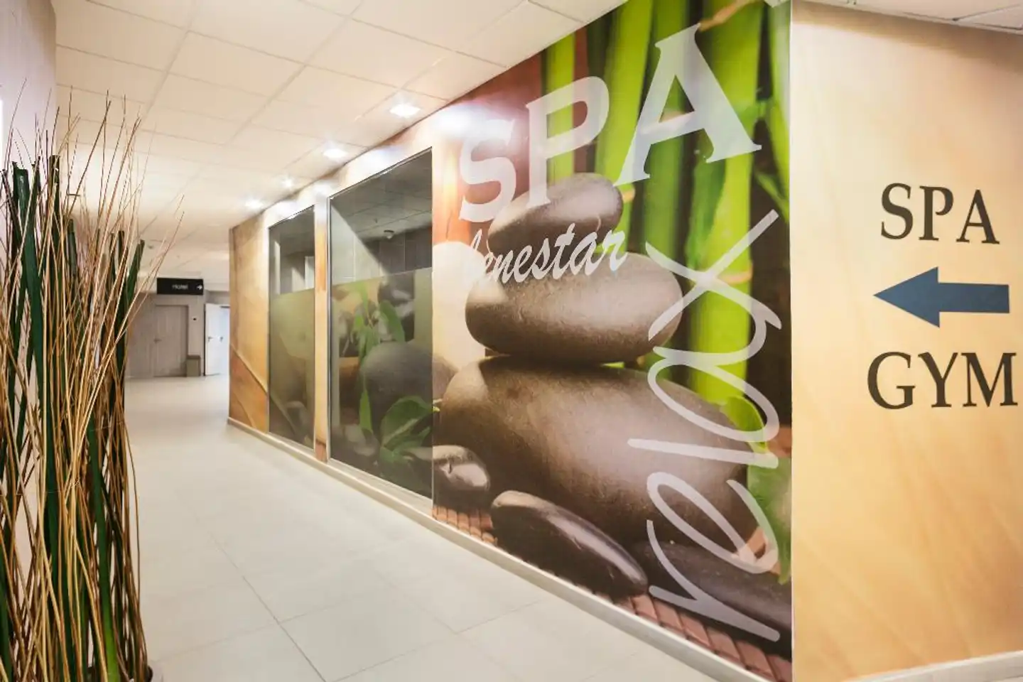 Auto Hogar Lobby
