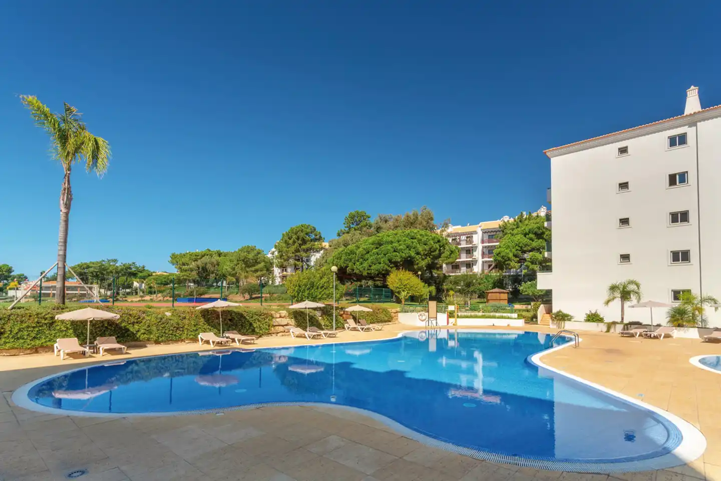 AP Victoria Sports & Beach Pool