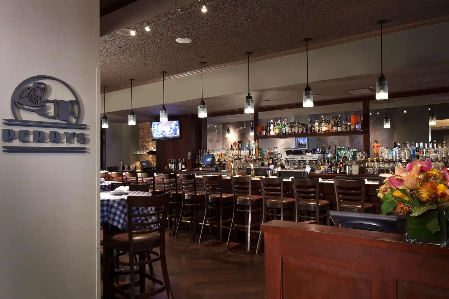 Griffon Bar