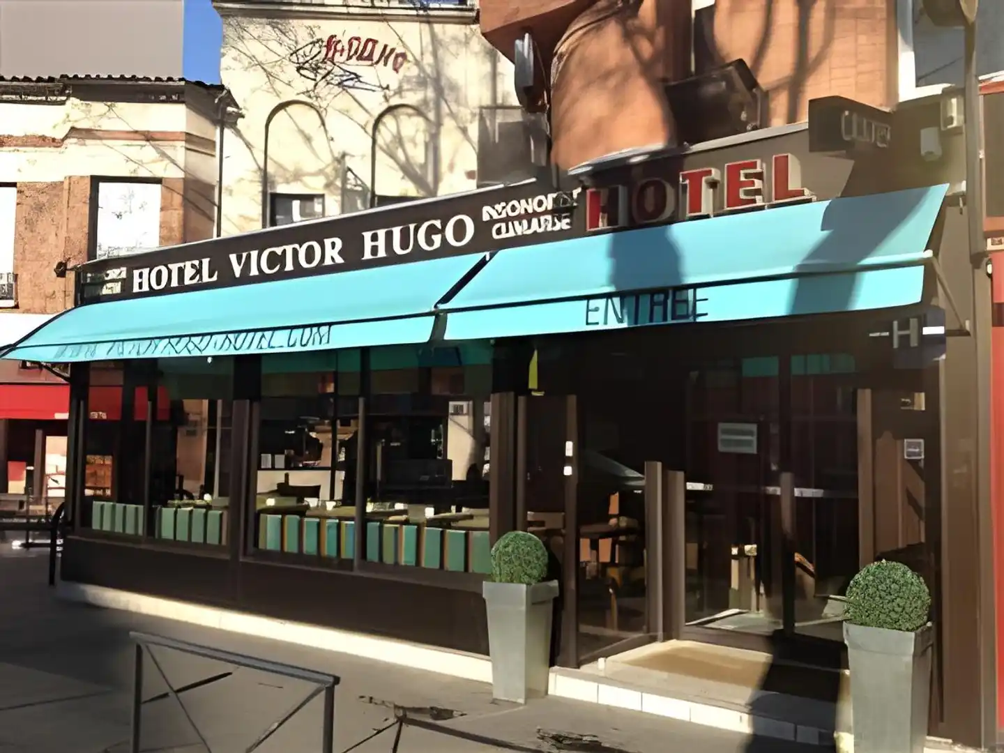 Victor Hugo Bar