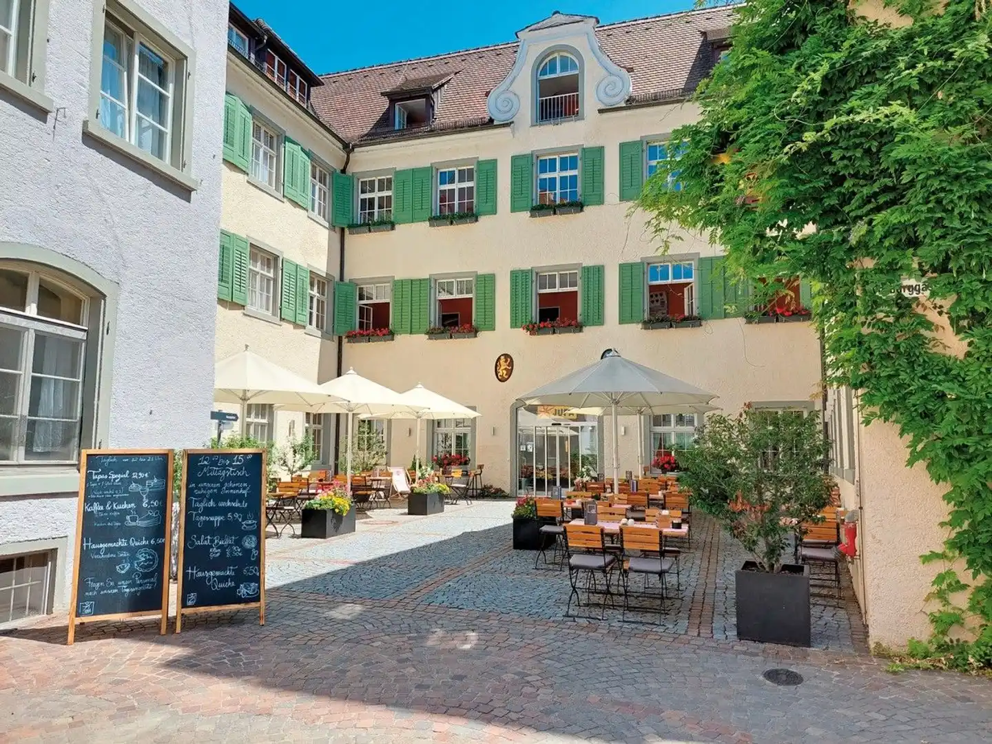 JUFA Hotel Meersburg Aussenansicht