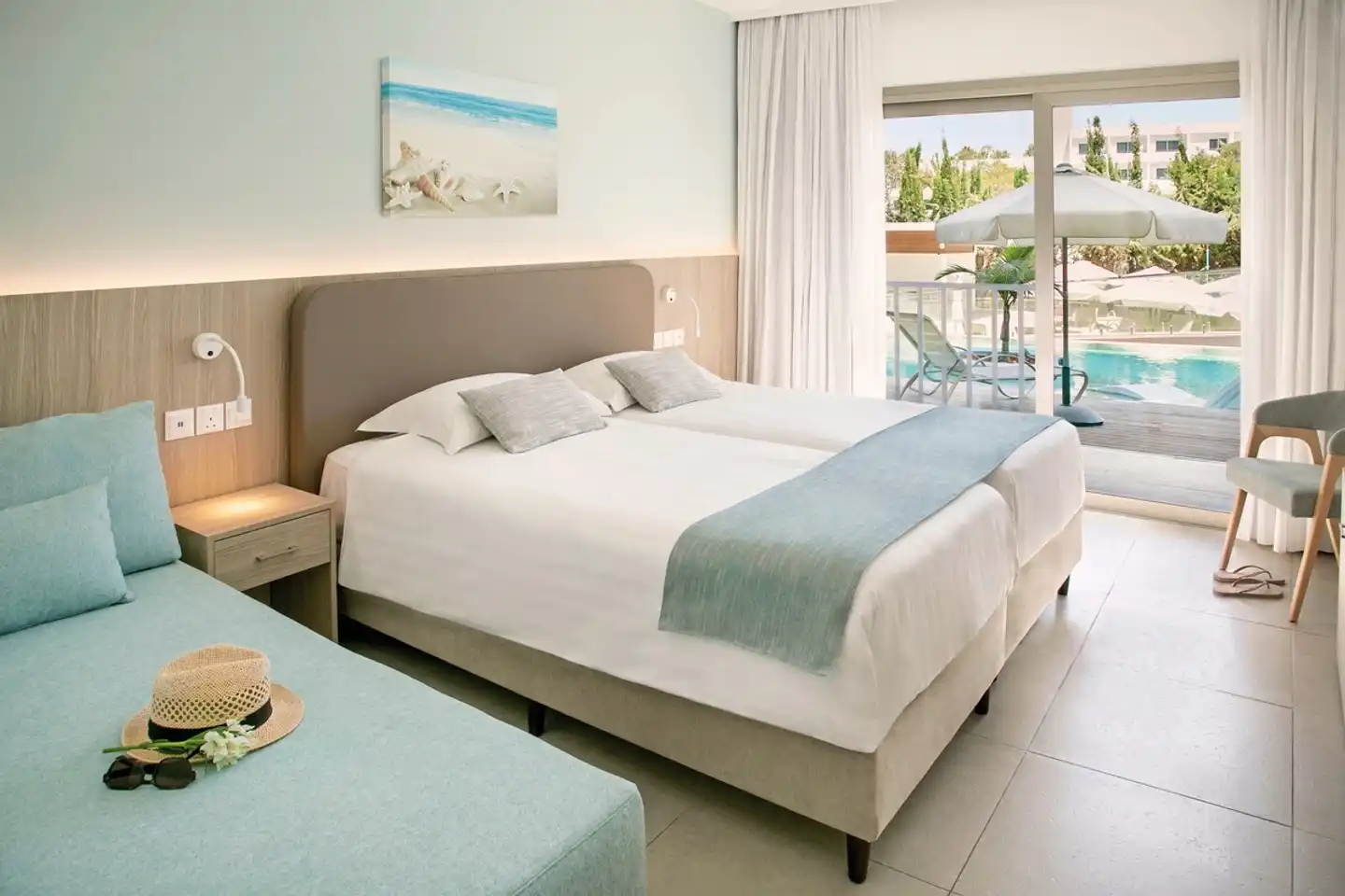 Asterias Beach Wohnbeispiel