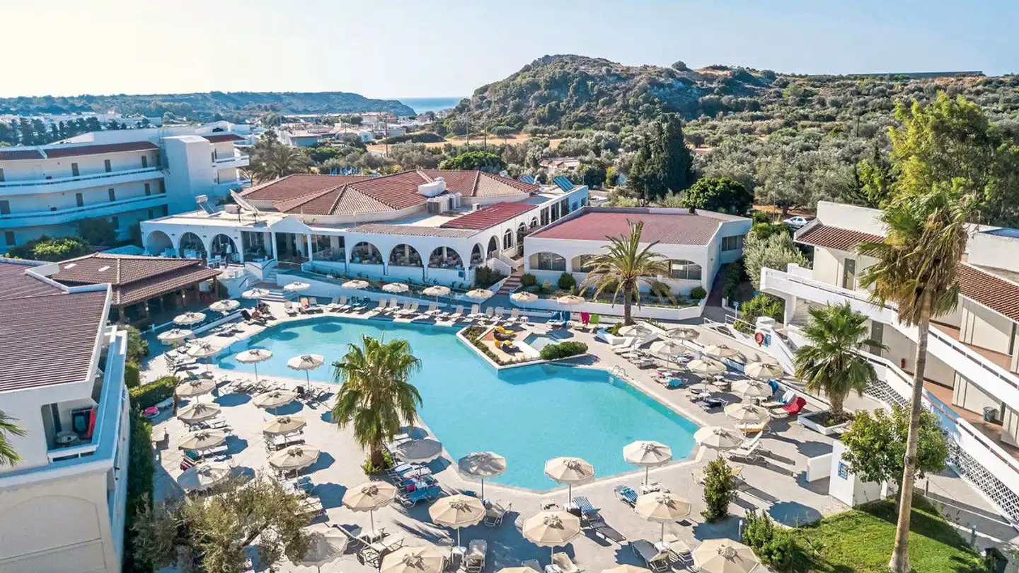 Niriides Pool