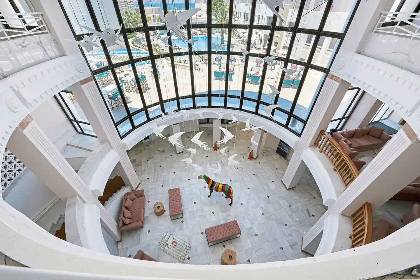 Mythos Palace Hallenbad