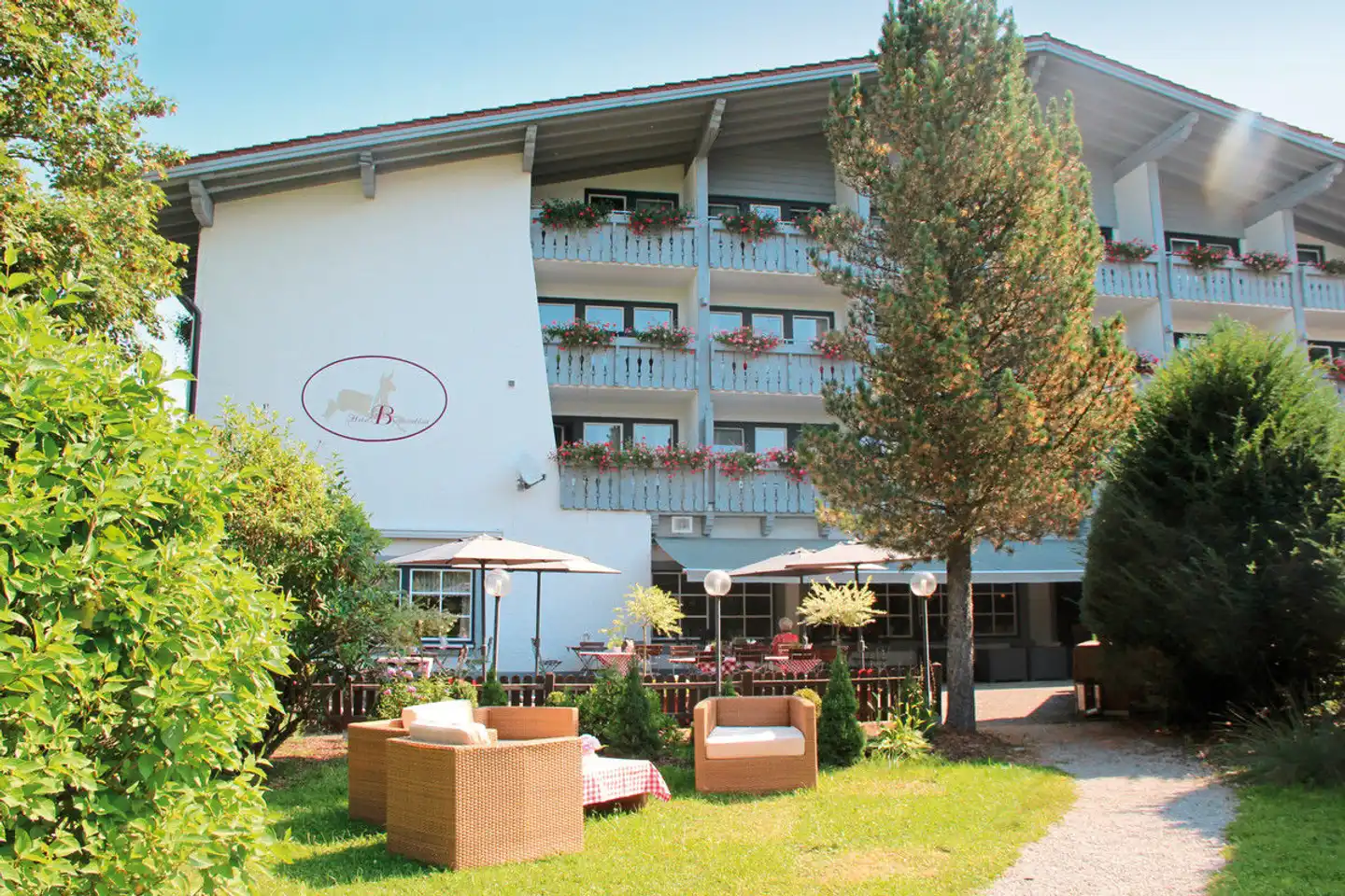 Hotel Bannwaldsee Aussenansicht