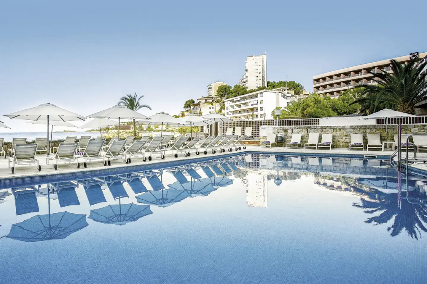 Be Live Adults Only Marivent Pool
