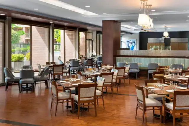 Sheraton Vancouver Airport Hotel Restaurant